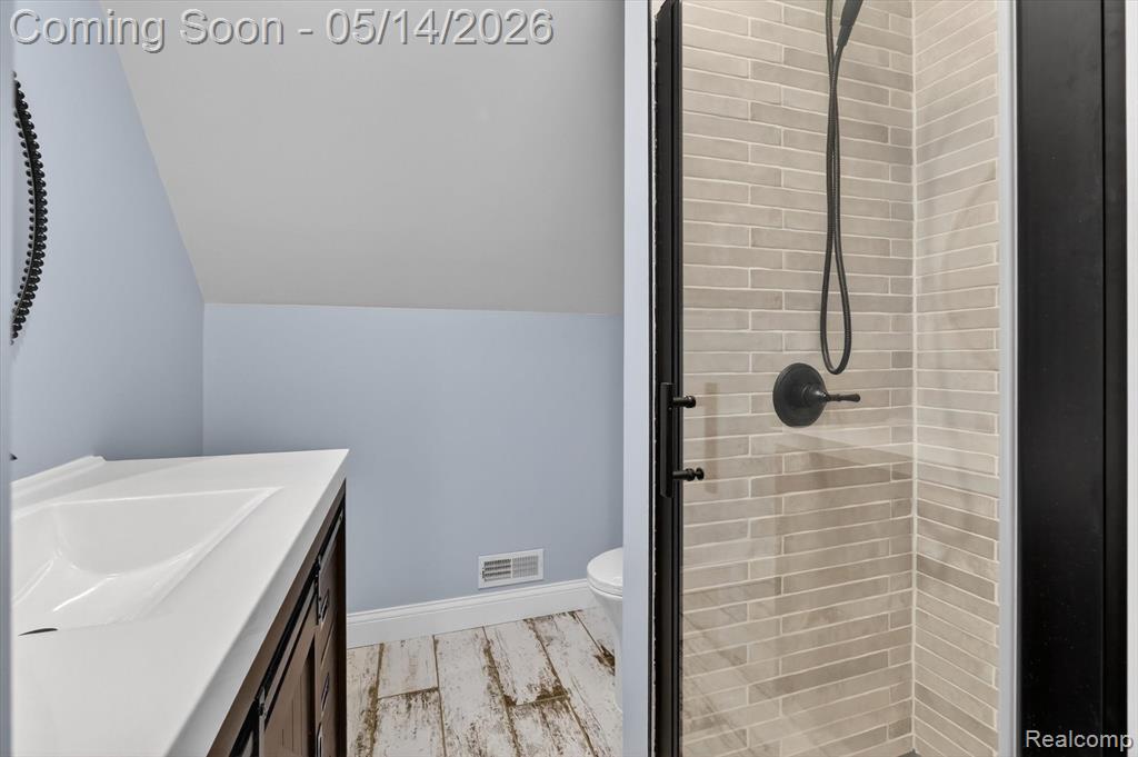 2168 Wiggins Road, Fenton, MI 48430 — Photo 37
