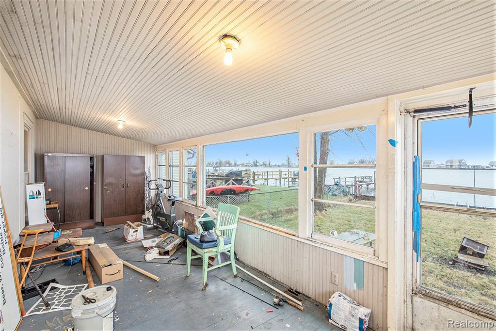 9145 ANCHOR BAY Drive, Clay, MI 48001 — Photo 14