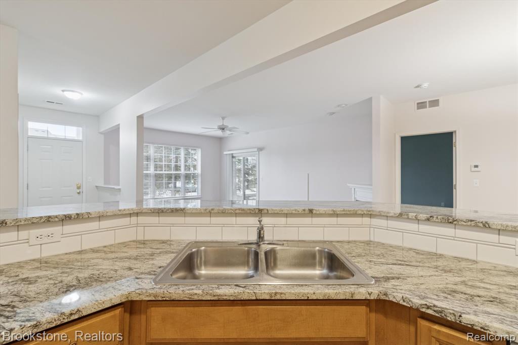 15940 Morningside, Northville, MI 48168 — Photo 13