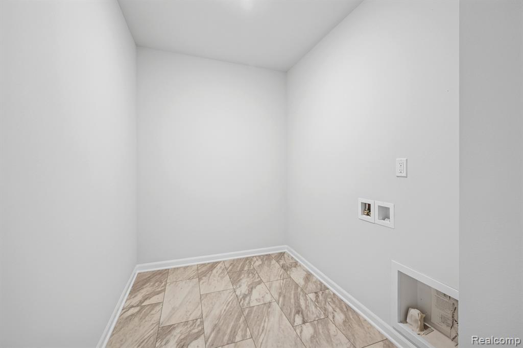 1302 Salt Springs Drive, Saline, MI 48176 — Photo 19