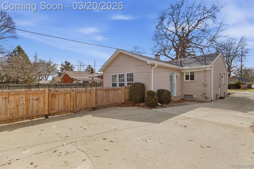 486 Francis Street, East China, MI — Photo 24