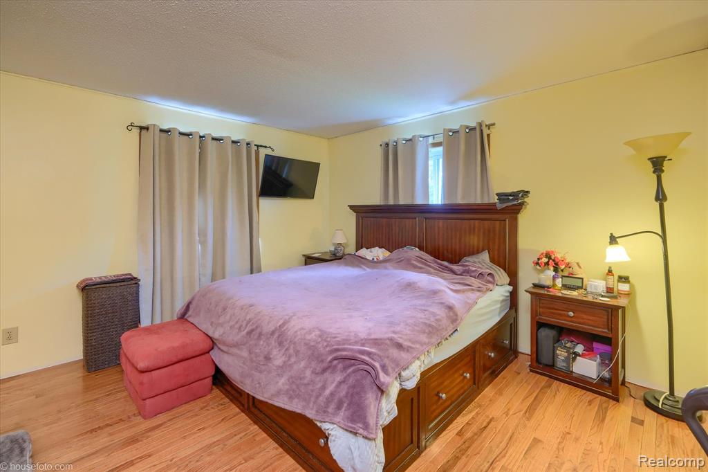 6570 Hunters Creek Road, Imlay City, MI 48444 — Photo 16