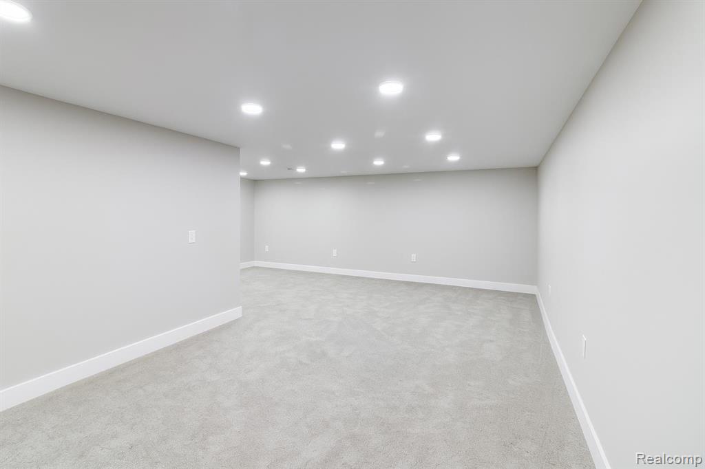23643 N Rockledge, Novi, MI — Photo 23