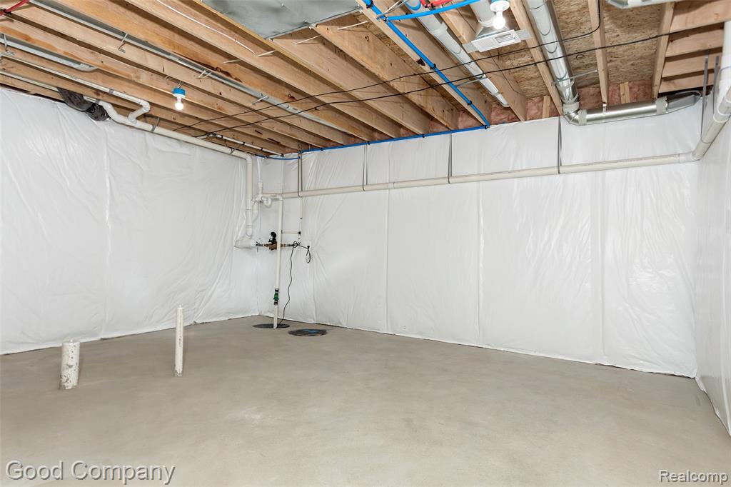 713 W Farnum Avenue, Royal Oak, MI 48067 — Photo 45