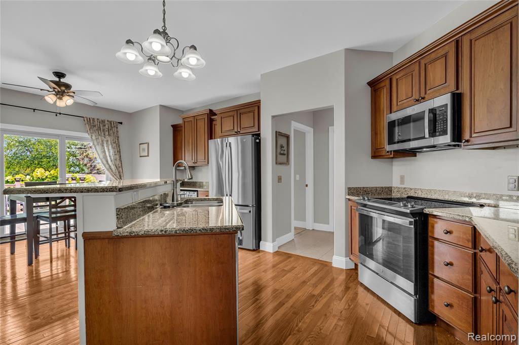 9224 Copper Ridge Drive, Davison, MI 48423 — Photo 6