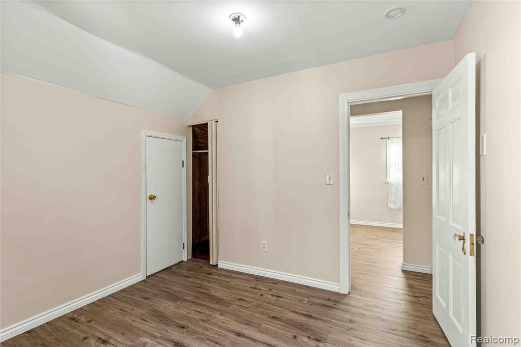 7642 Normile Street, Dearborn, MI 48126 — Photo 20