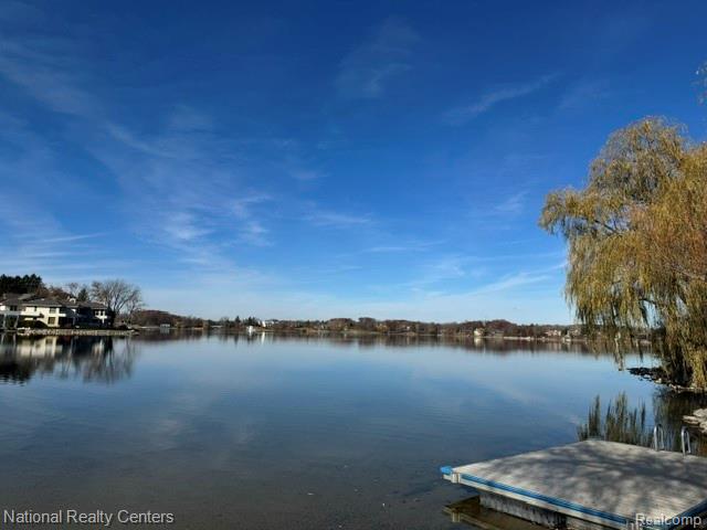 5621 Eastman Boulevard, West Bloomfield, MI 48323 — Photo 65
