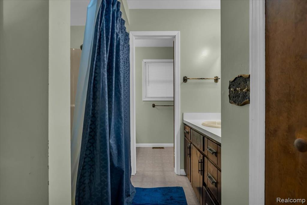 4608 Huntington Drive, Port Huron, MI 48060 — Photo 21