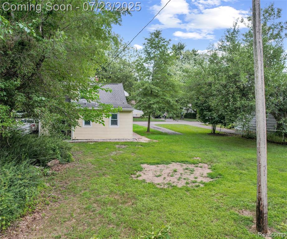 5907 N Harvey Street, Westland, MI — Photo 4