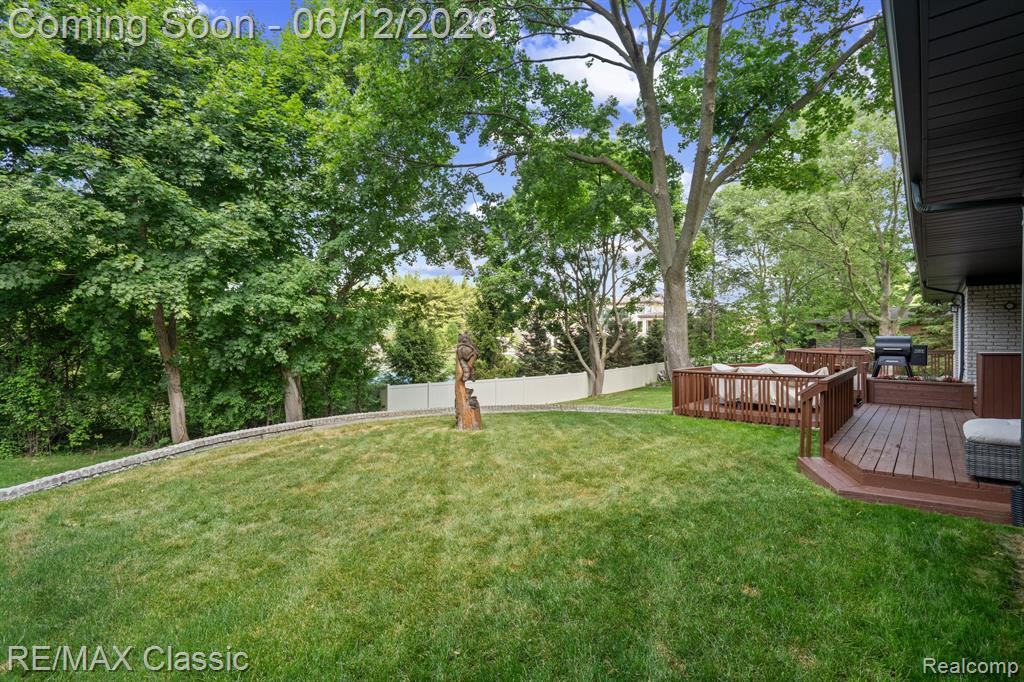 12901 Drury Lane, Plymouth, MI 48170 — Photo 38