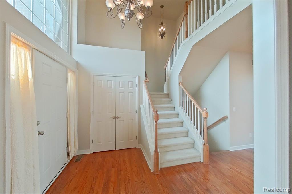 50610 HAWTHORNE Court, Northville, MI 48168 — Photo 3