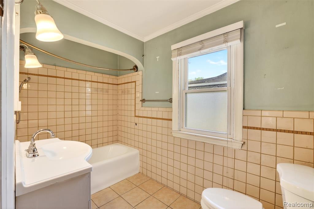 19174 Woodingham Drive, Detroit, MI 48221 — Photo 19