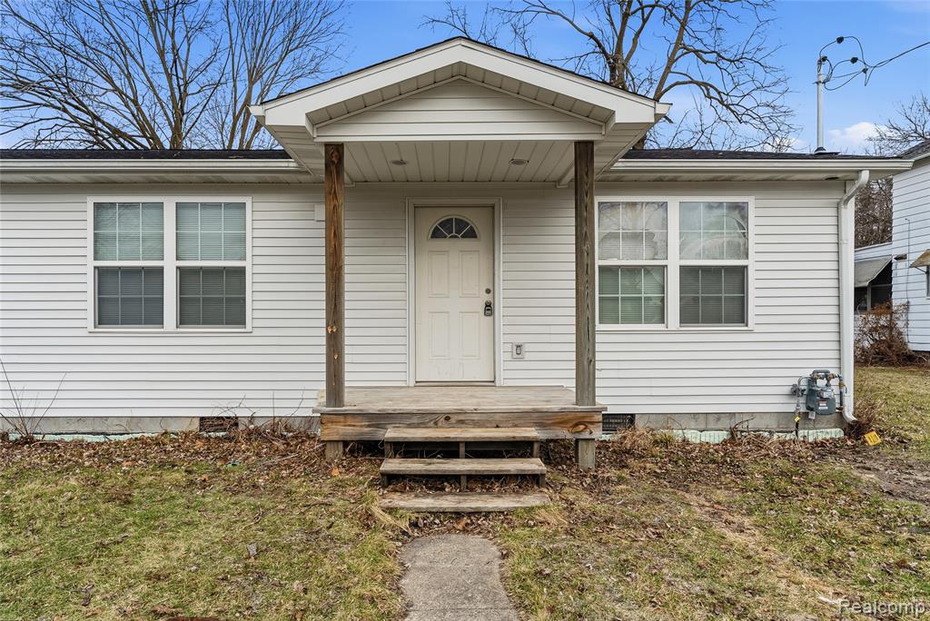 137 S Andre Street, Saginaw, MI 48602 — Photo 5