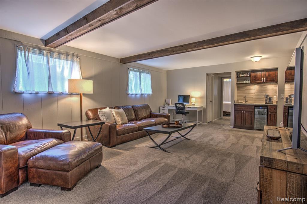 5250 Winchester Drive, Troy, MI 48085 — Photo 42