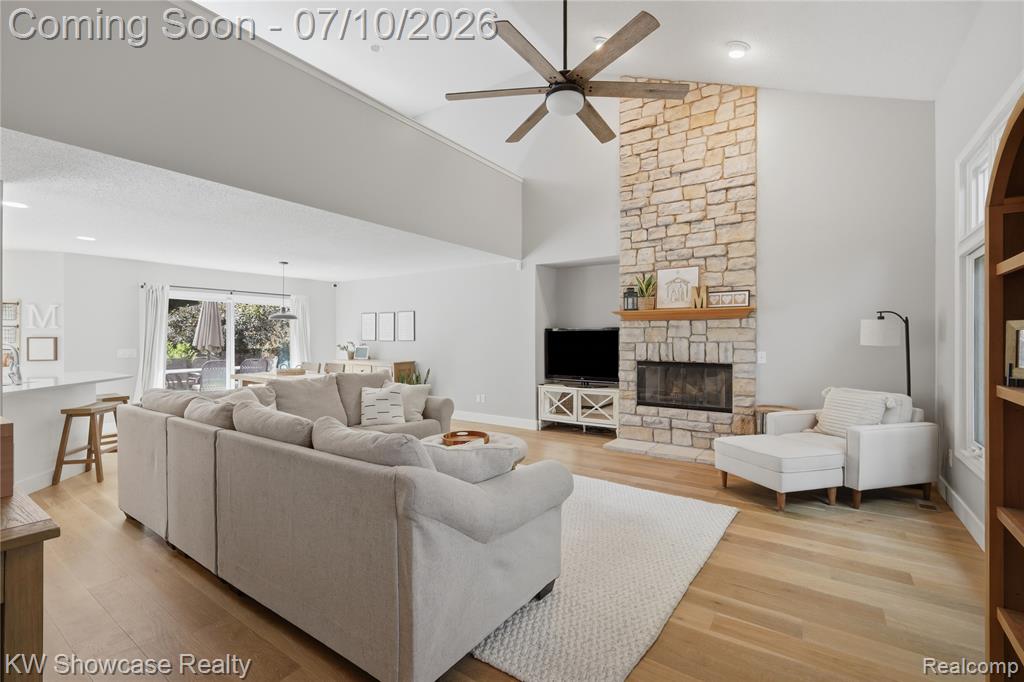 525 Aarons Way, Ortonville, MI 48462 — Photo 10
