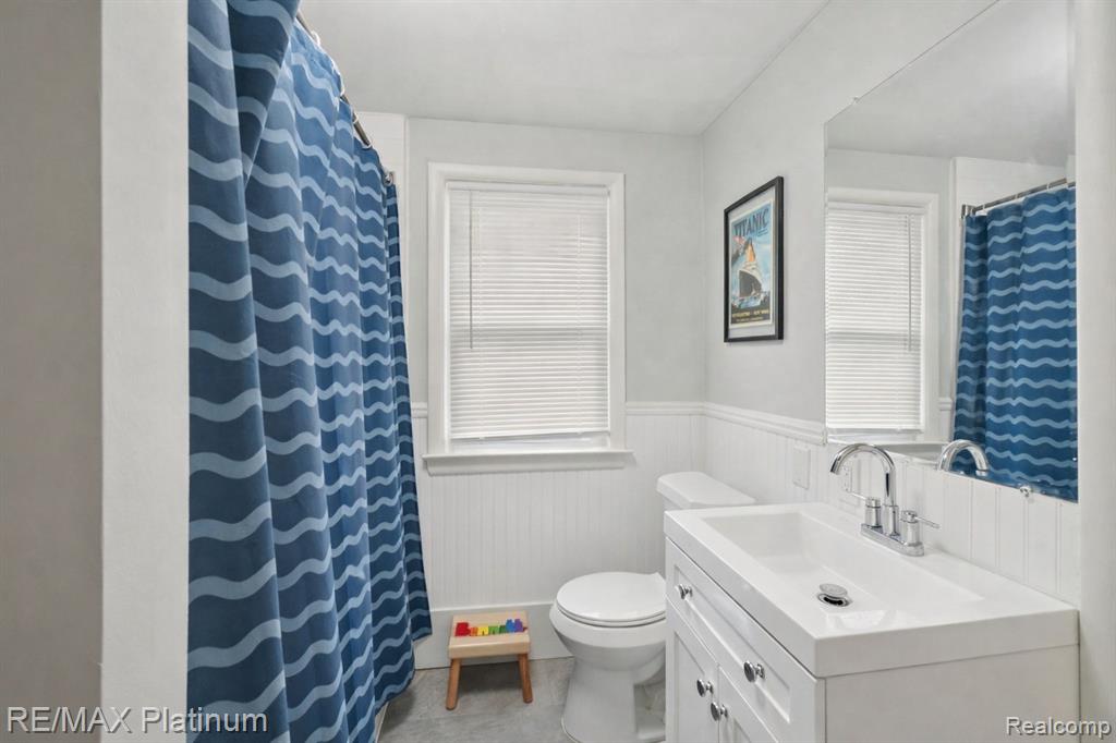 521 W Crane Street, Howell, MI 48843 — Photo 17