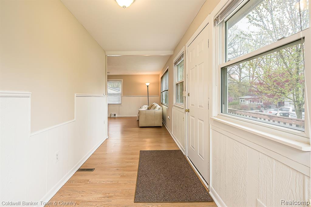 333 FAIRMOUNT Street, Whitmore Lake, MI 48189 — Photo 15