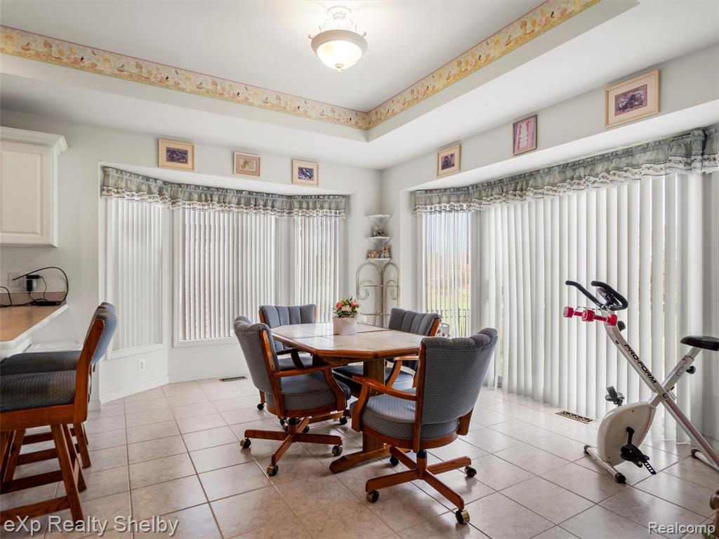 49088 Lehr Drive, Macomb, MI 48044 — Photo 10