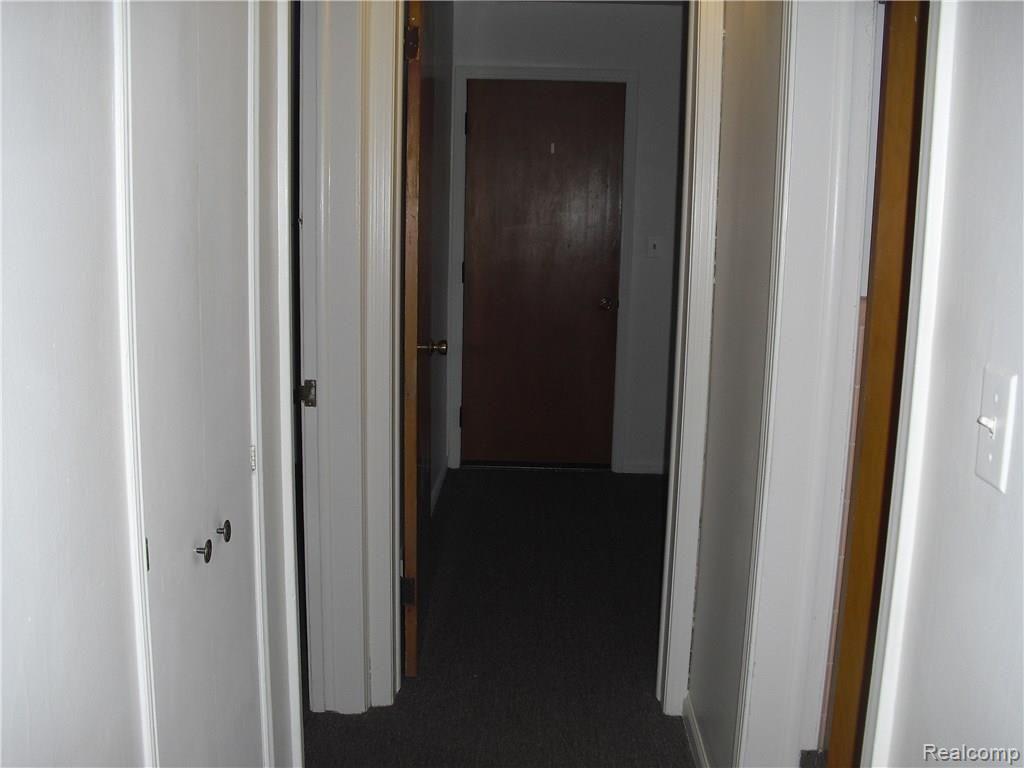769 St. Clair, Grosse Pointe, MI 48230 — Photo 6