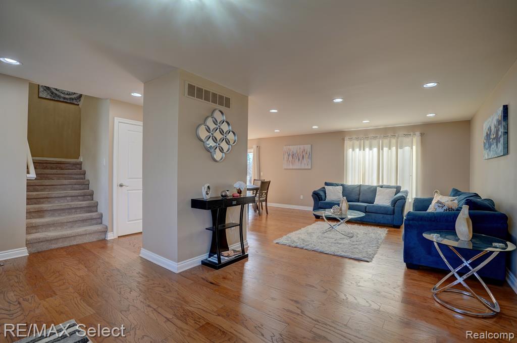 4062 OAK Street, Grand Blanc, MI 48439 — Photo 20