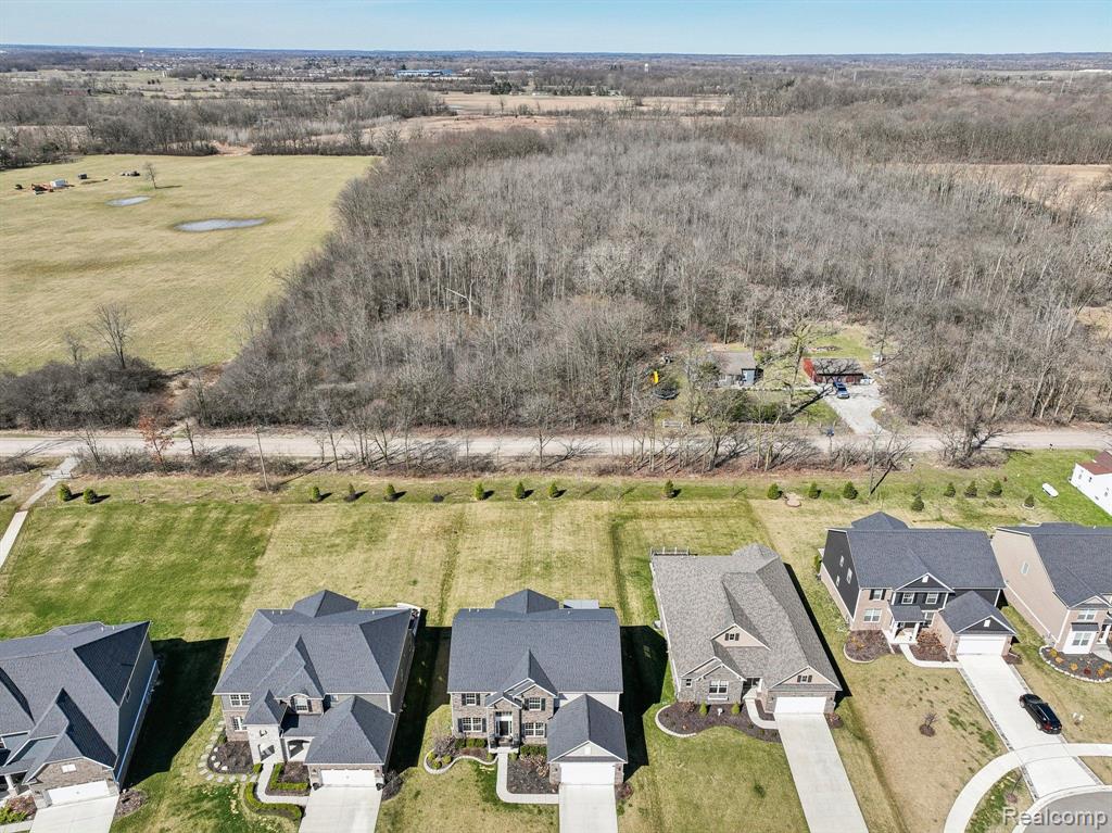 2466 MEADOW HILLS Drive, Ann Arbor, MI 48108 — Photo 69