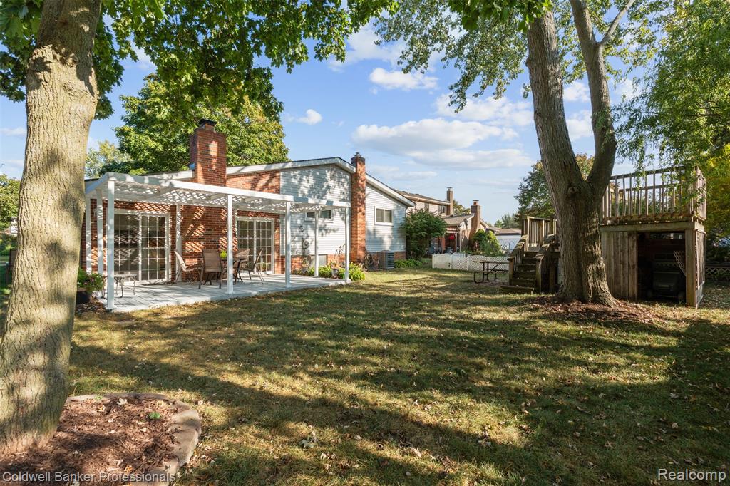 829 Glenulline Drive, Canton, MI 48187 — Photo 34