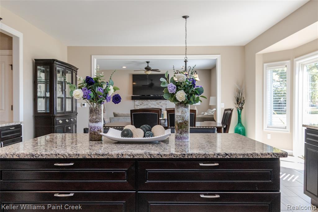 49596 Platte River Drive, Chesterfield, MI 48047 — Photo 23