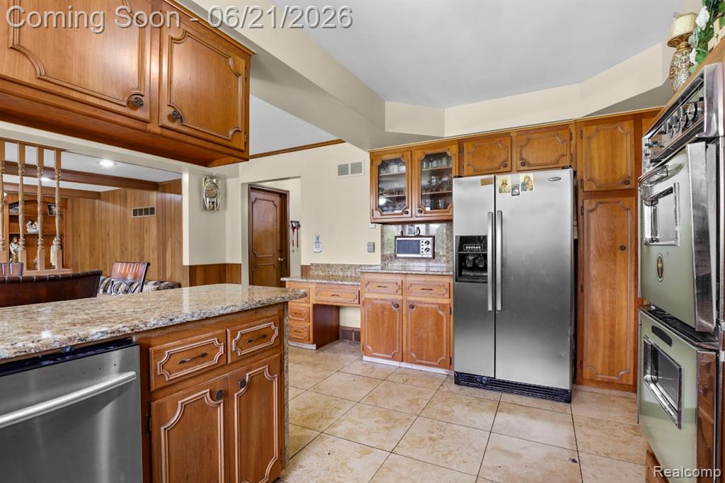 26449 Haverhill Drive, Warren, MI 48091 — Photo 19