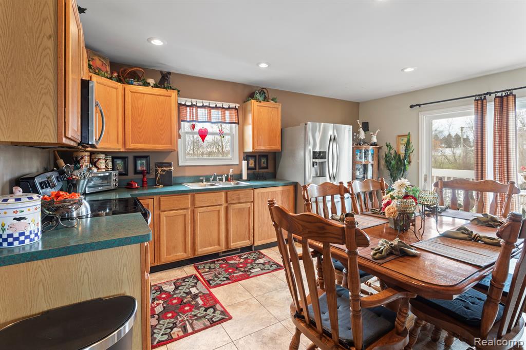 9195 SCHILL Road, Saline, MI 48176 — Photo 17