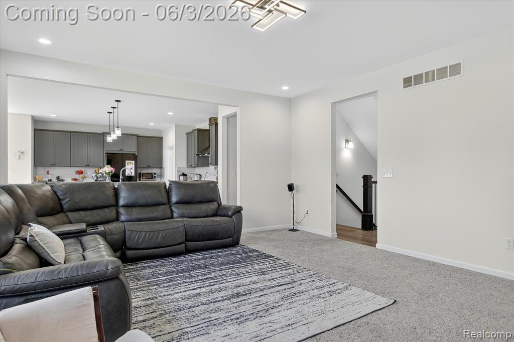 58676 Losino Drive, South Lyon, MI 48178 — Photo 11