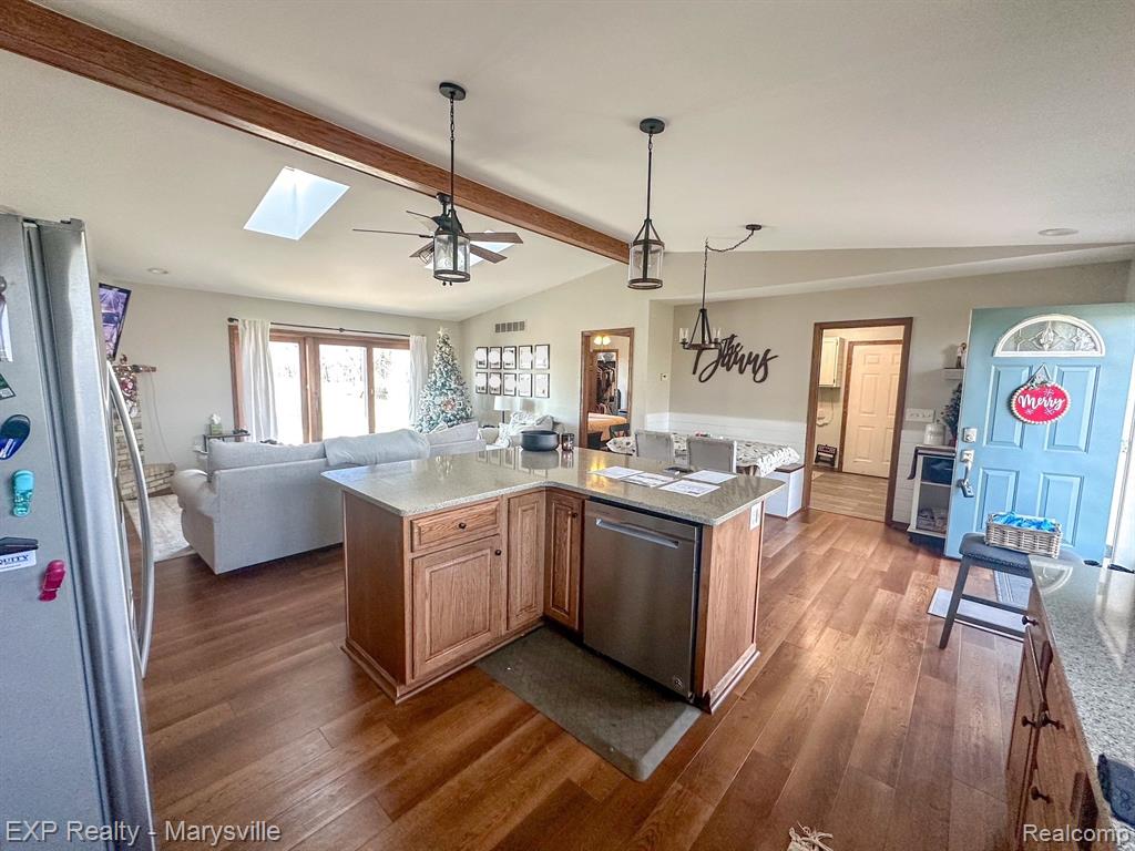 7615 WILDCAT Road, MI 48032 — Photo 4