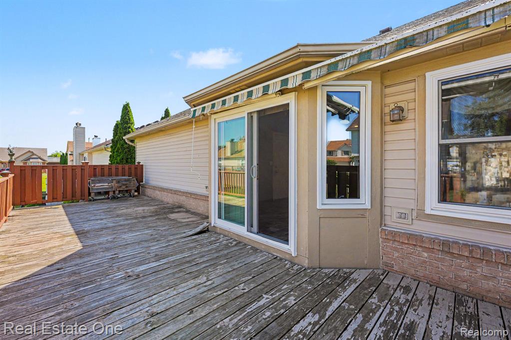 13941 Perry Place Court, Riverview, MI 48193 — Photo 25