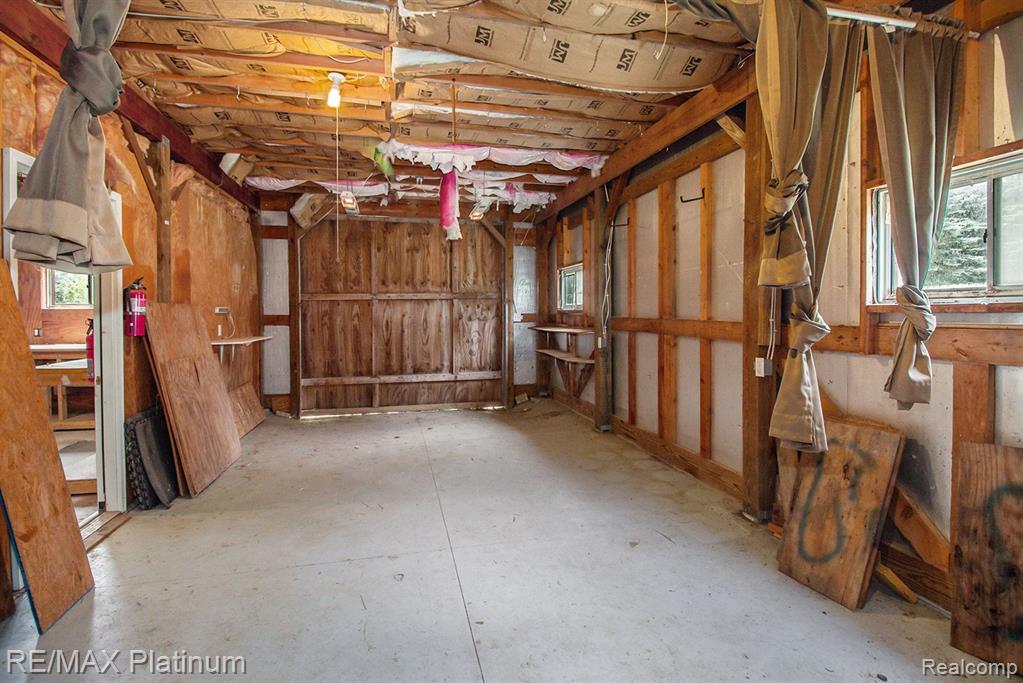 6450 FISHER ROAD, Howell, MI 48855 — Photo 27