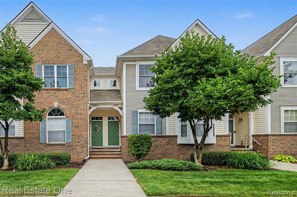 2202 Paradise Trail, Oxford, MI 48371