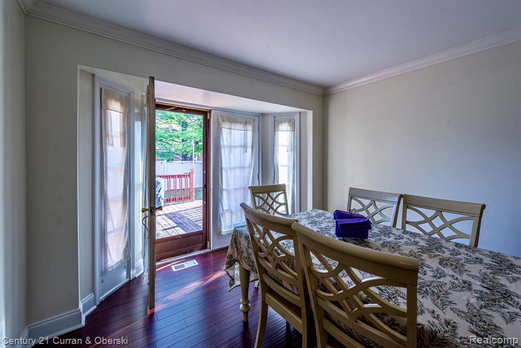 40306 LA GRANGE Drive, Sterling Heights, MI 48313 — Photo 8