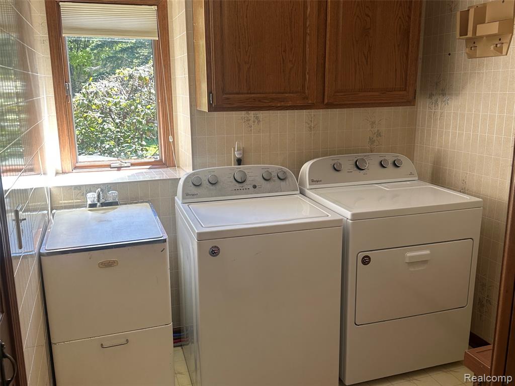 8329 Caribou Trail, Clarkston, MI 48348 — Photo 19