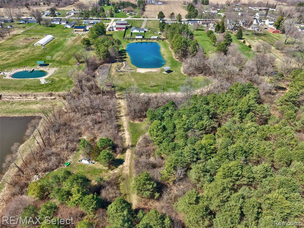 3309 S Vassar Road, Davison, MI 48423 — Photo 45
