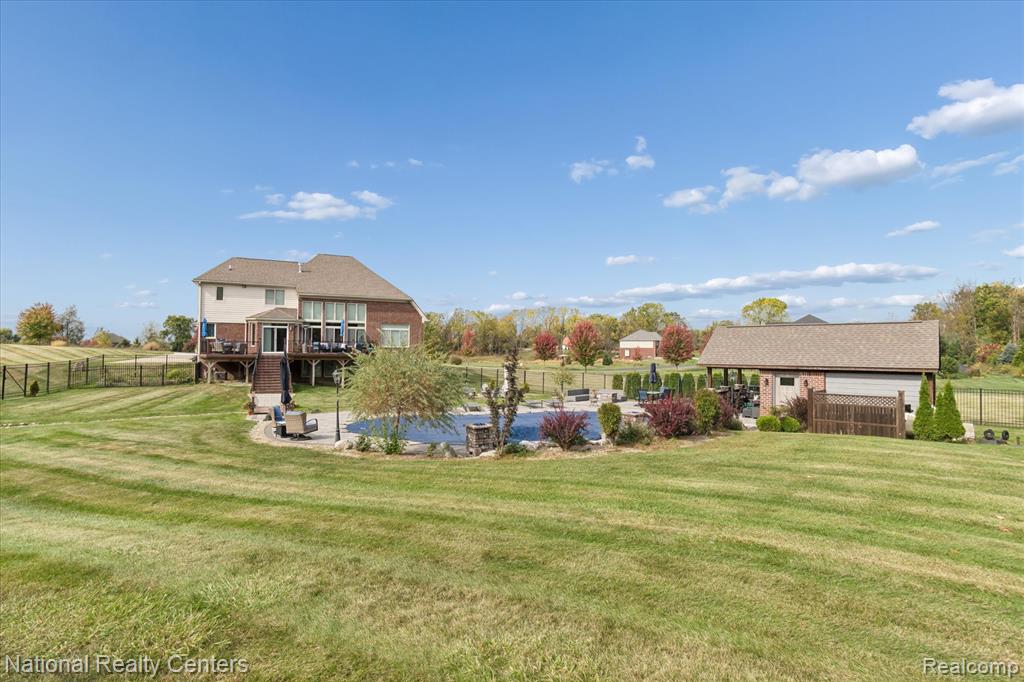 9888 Meadow View Court, Northville, MI 48167 — Photo 73