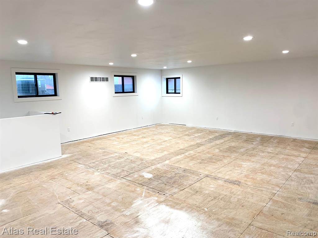 8267 S State Rd. Suite B, Goodrich Vlg, MI — Photo 6