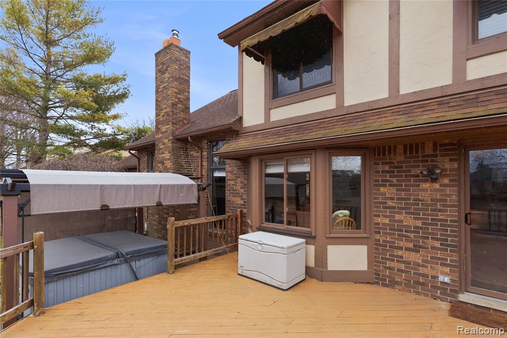 26525 Mapleridge Drive, New Baltimore, MI — Photo 35