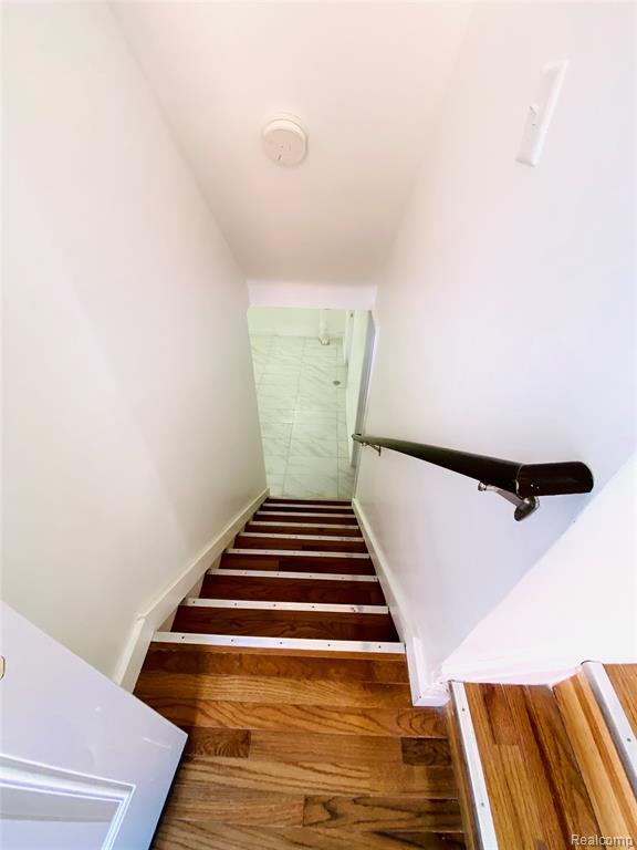 734 Highland Street, Wyandotte, MI 48192 — Photo 25