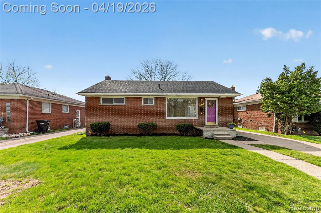 9075 W Parkway Street, Detroit, MI 48239 — Photo 2