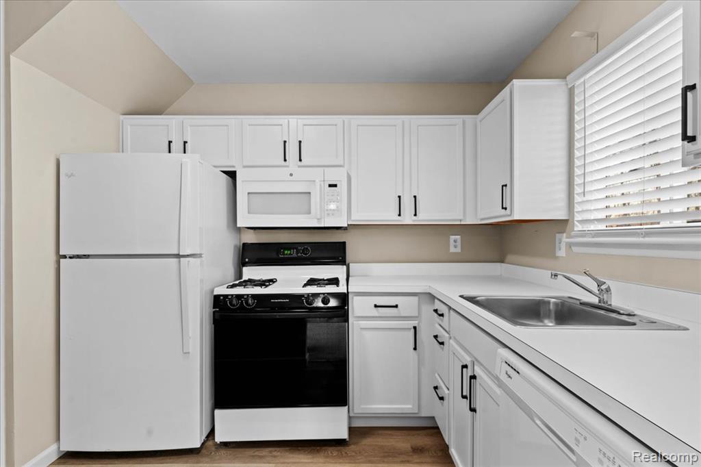 1603 Orchard Drive, Canton, MI 48188 — Photo 7