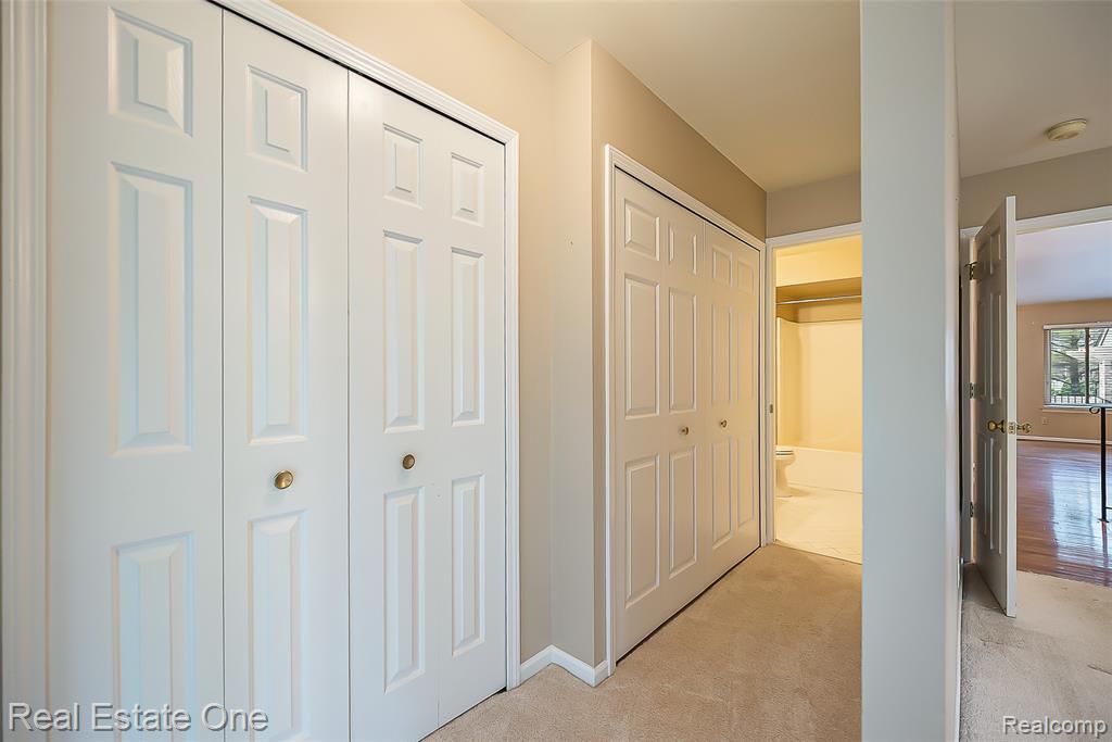 62622 RALEIGH CT, 4, South Lyon, MI 48178 — Photo 27