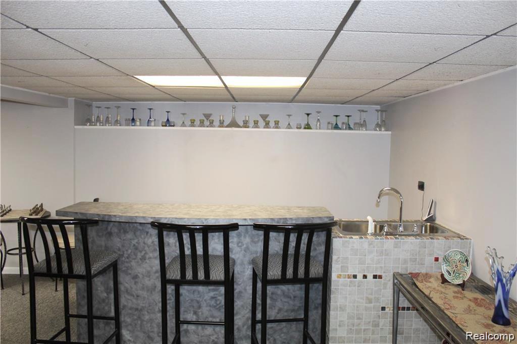 6272 W Court Street, Flint, MI 48532 — Photo 24