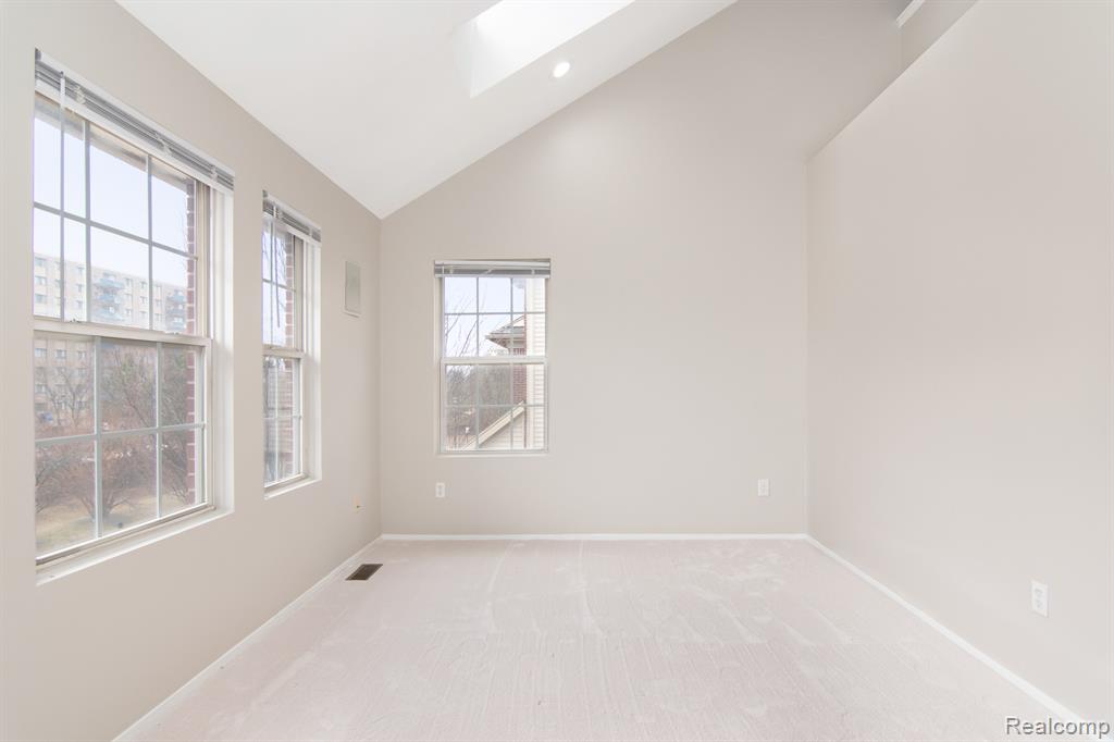 23250 POPLAR Drive, Southfield, MI 48075 — Photo 18