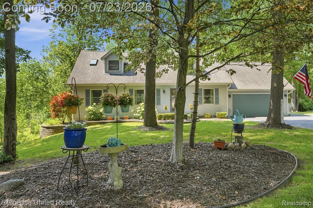 11922 Cody Creek Court, South Lyon, MI 48178 — Photo 4