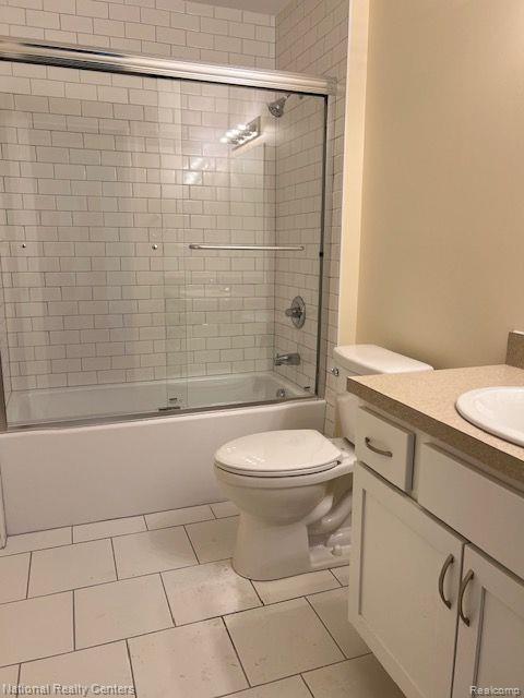 30535 W 14 MILE Road, 7, Farmington Hills, MI 48334 — Photo 13