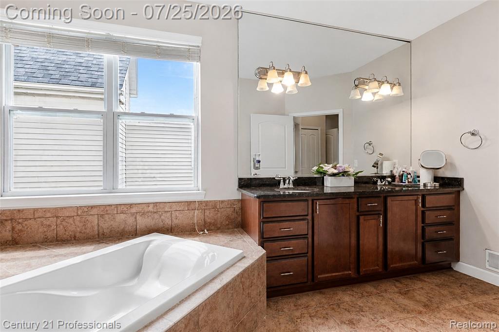 27089 Maxwell Court, Novi, MI — Photo 38