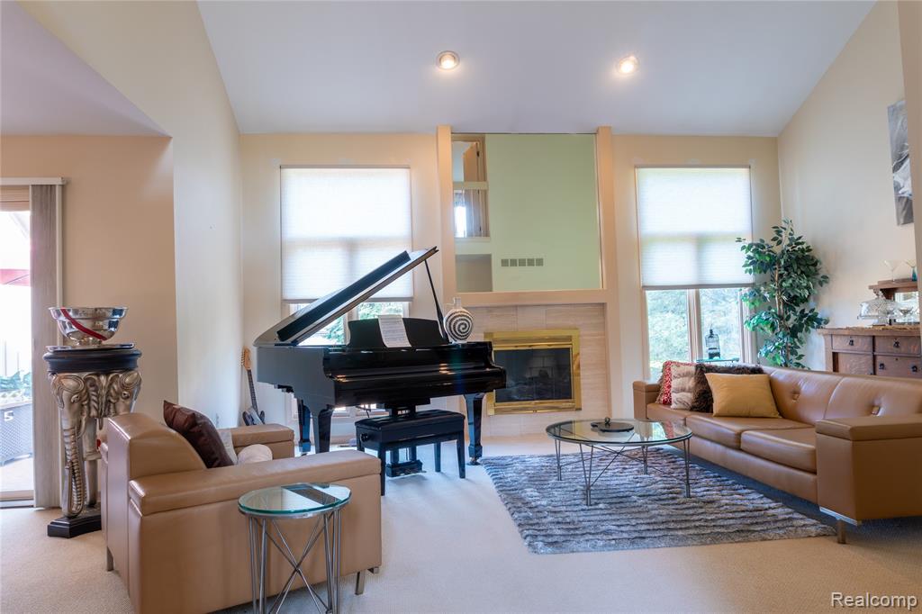 37839 Siena Drive, Farmington Hills, MI 48331 — Photo 18
